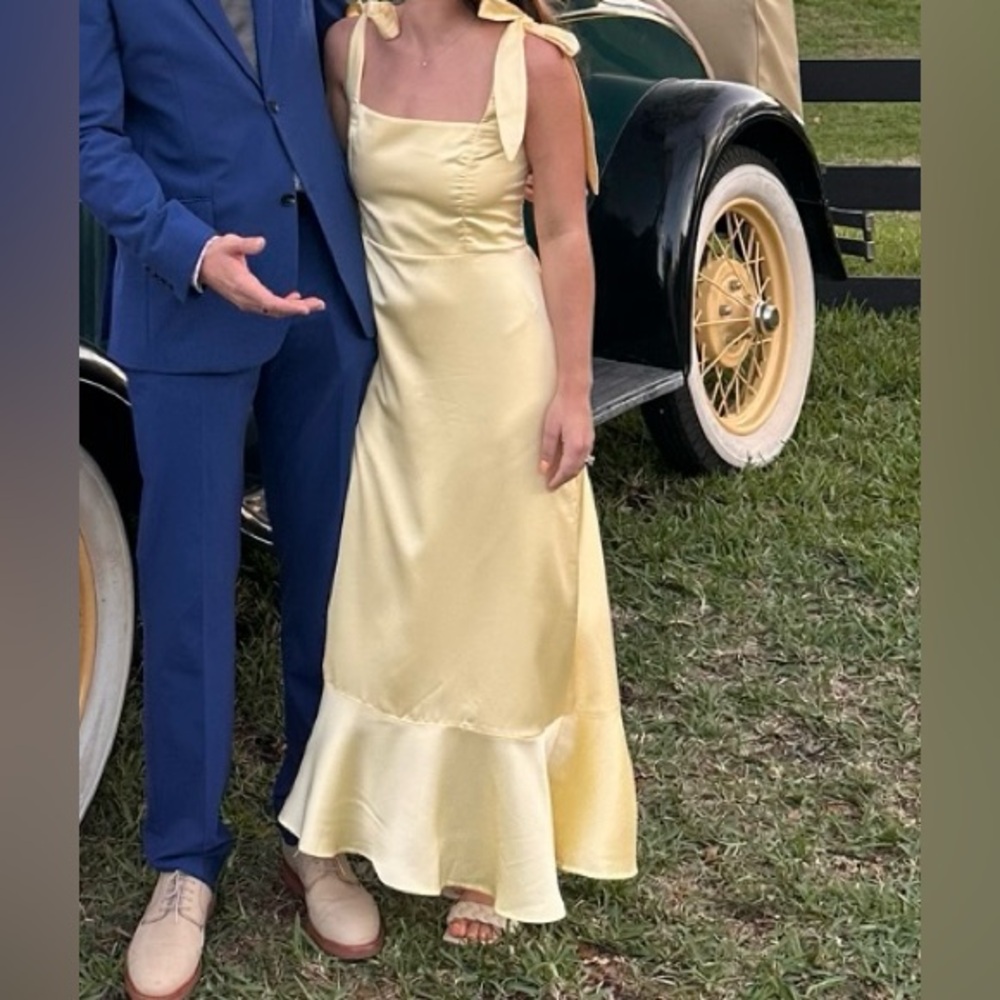 Show Me Your MuMu Butter Yellow Sleeveless Bridesmaid Dress